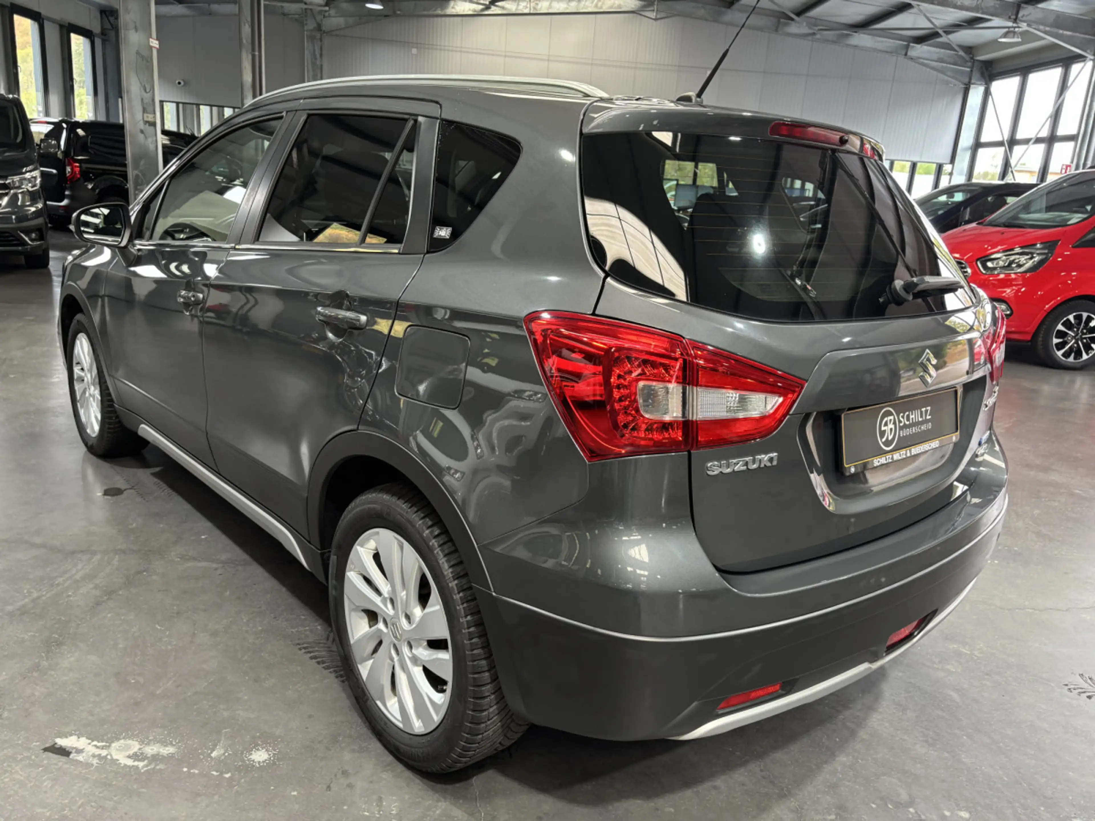 Suzuki SX4 S-Cross 1.4 GL+ AllGrip Hybrid — photo 5