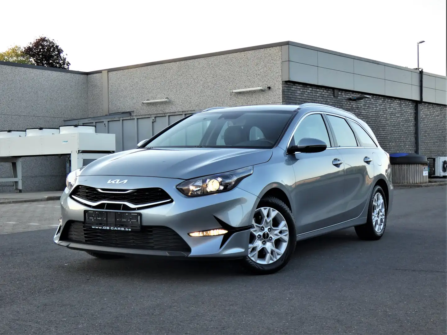 Kia Ceed SW / cee'd SW 1.0 T-GDi 120pk Pulse ISG  5 Jaar waarborg ! Gris - 1