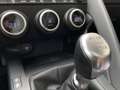Jaguar E-Pace D150 S Panorama Leder CarPlay Navi Kamera Schwarz - thumbnail 18