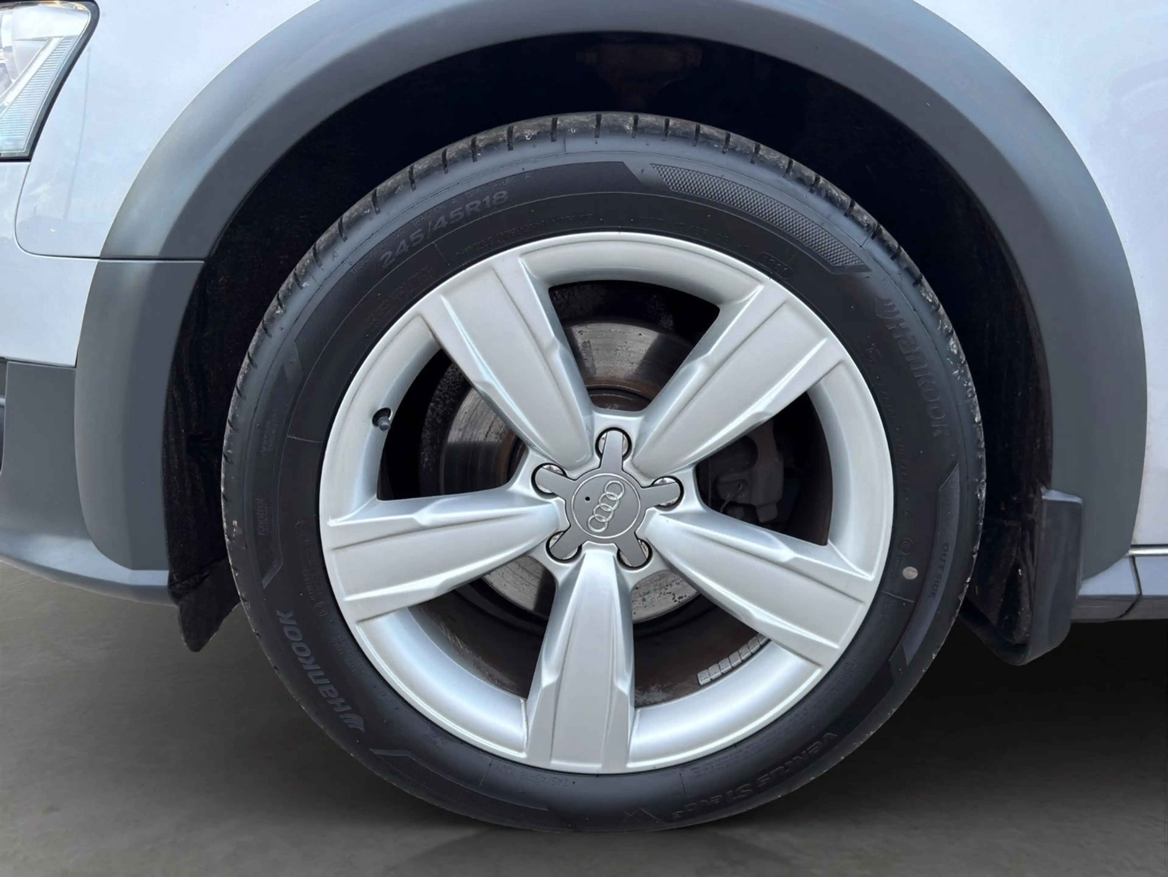 Audi A4 allroad 2.0 TDI Aut quattro Insp+Zahnr.NEU 18 — photo 9
