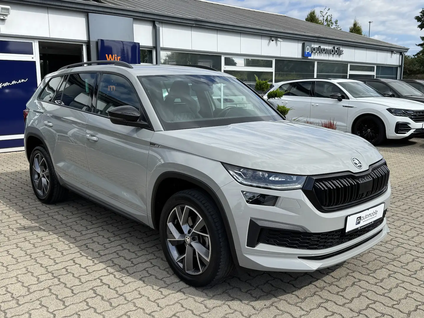 Skoda Kodiaq 2.0 TDI DSG Sportline*STANDHEIZUNG*ACC*SH Gris - 2