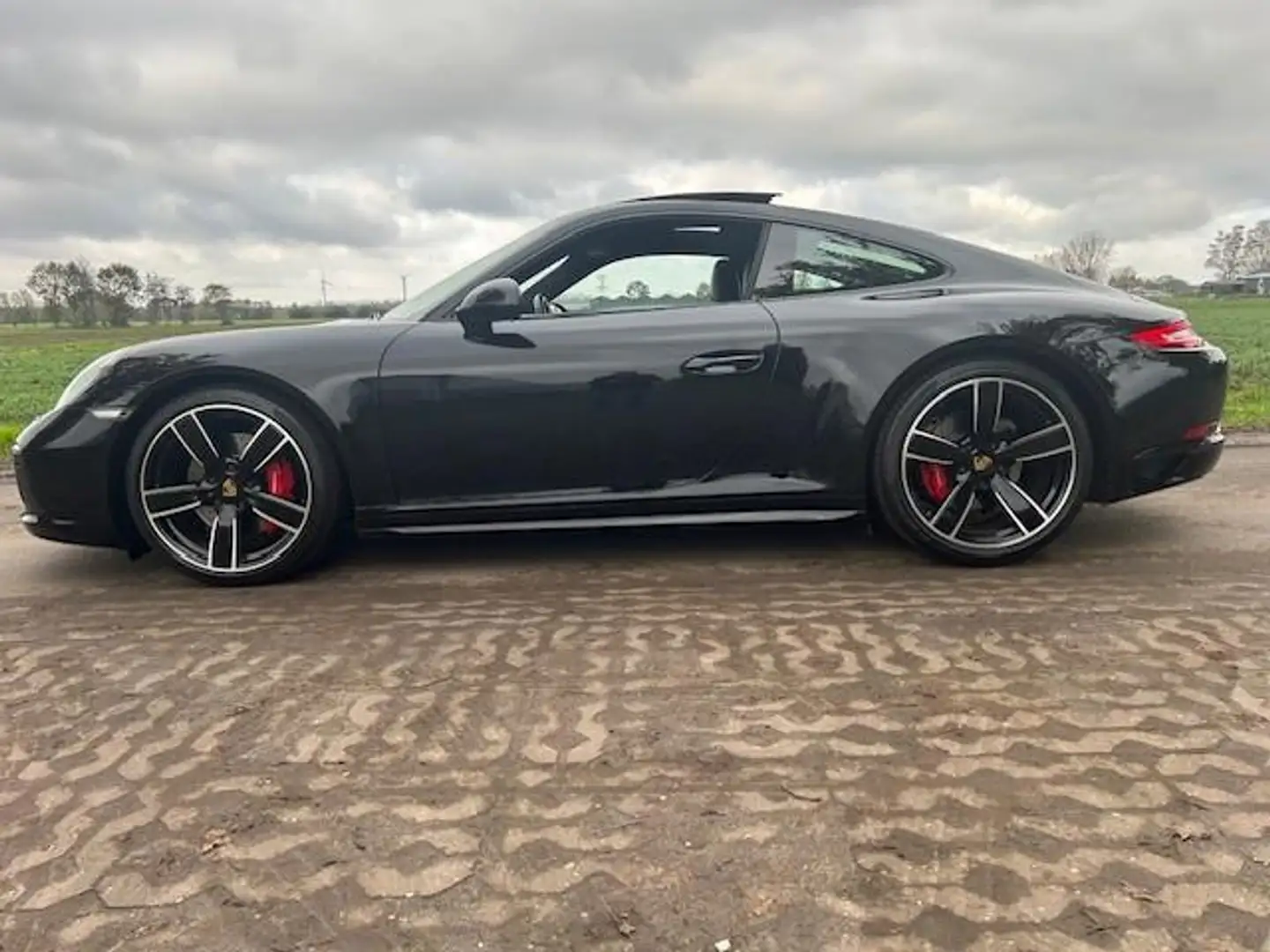 Porsche 991 911/991.2 3.0 Carrera 4S SERIE 2 Noir - 2