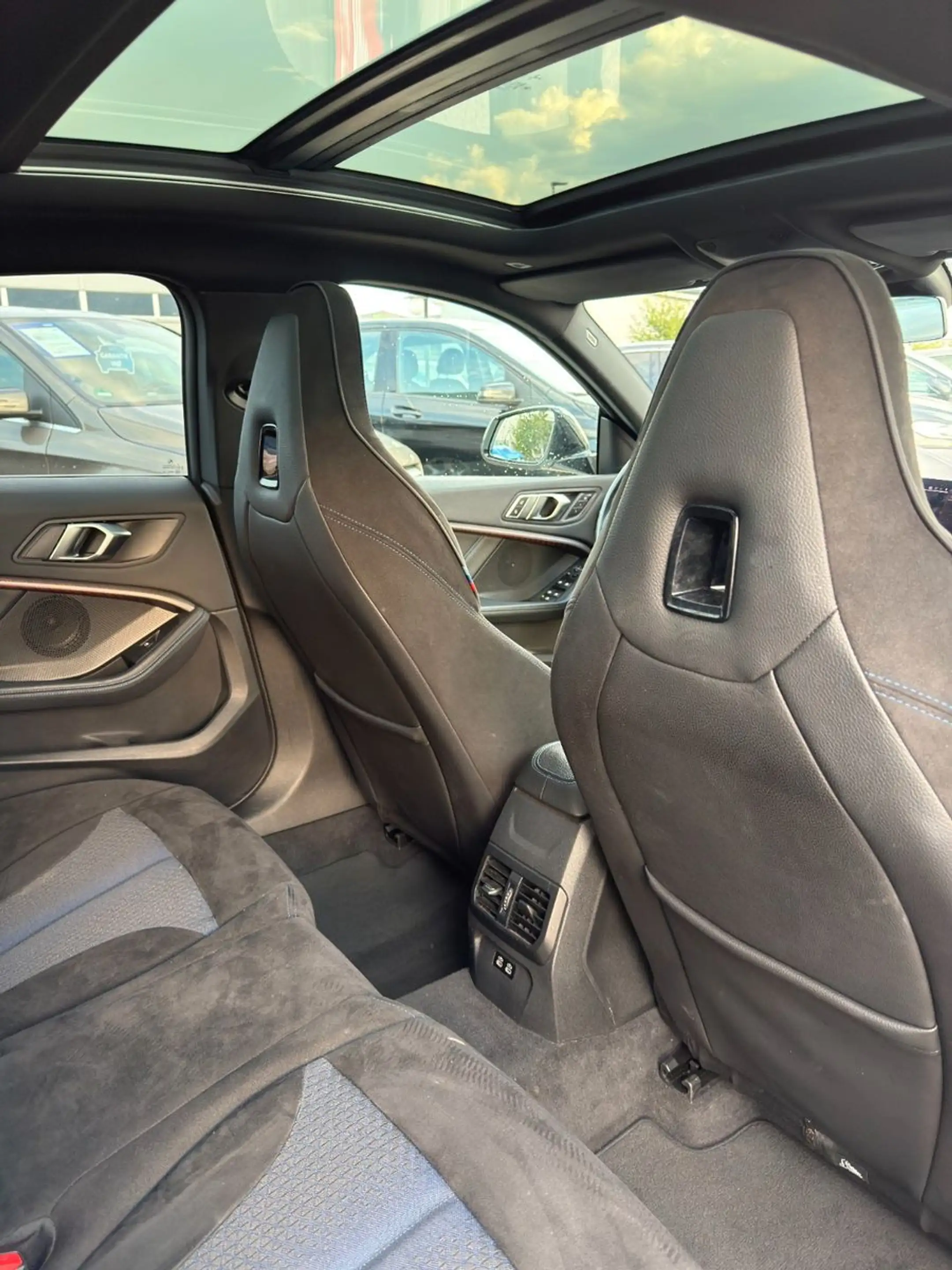 BMW 235 i xDrive Gran Coupe *PANO*BCM*SHZ*GRA*MFL* — photo 14