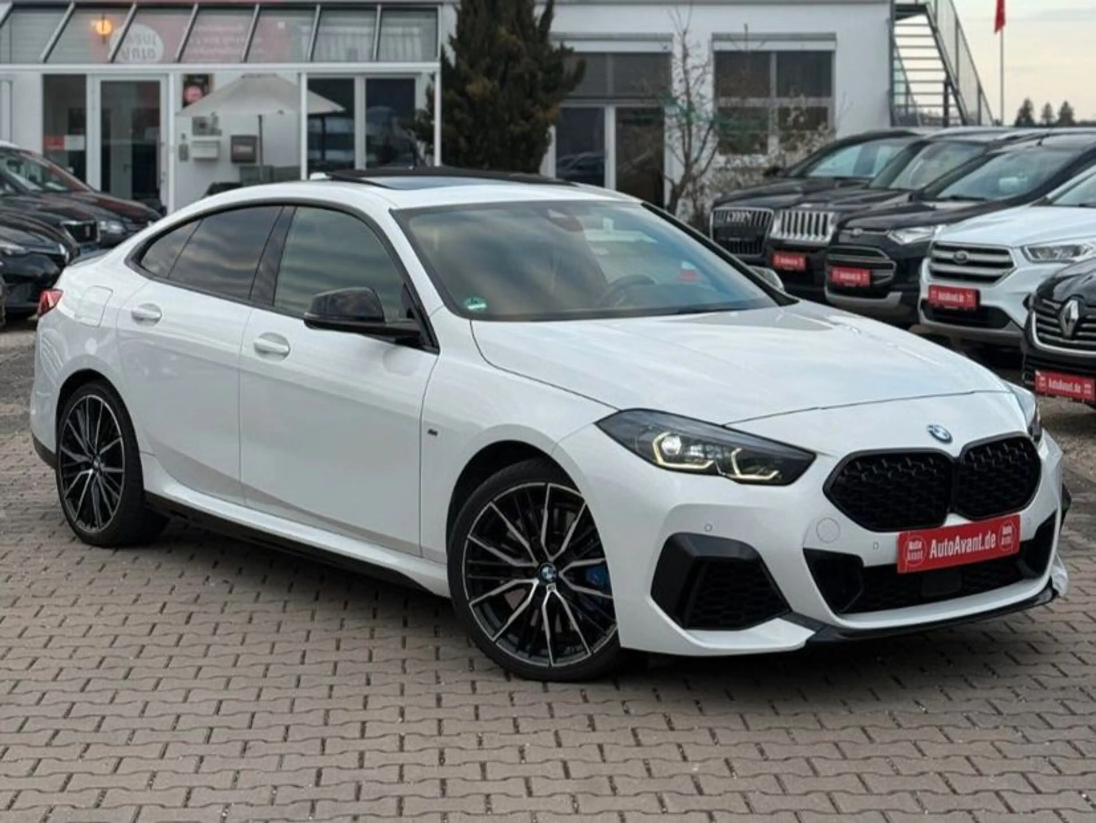 BMW 235 i xDrive Gran Coupe *PANO*BCM*SHZ*GRA*MFL*