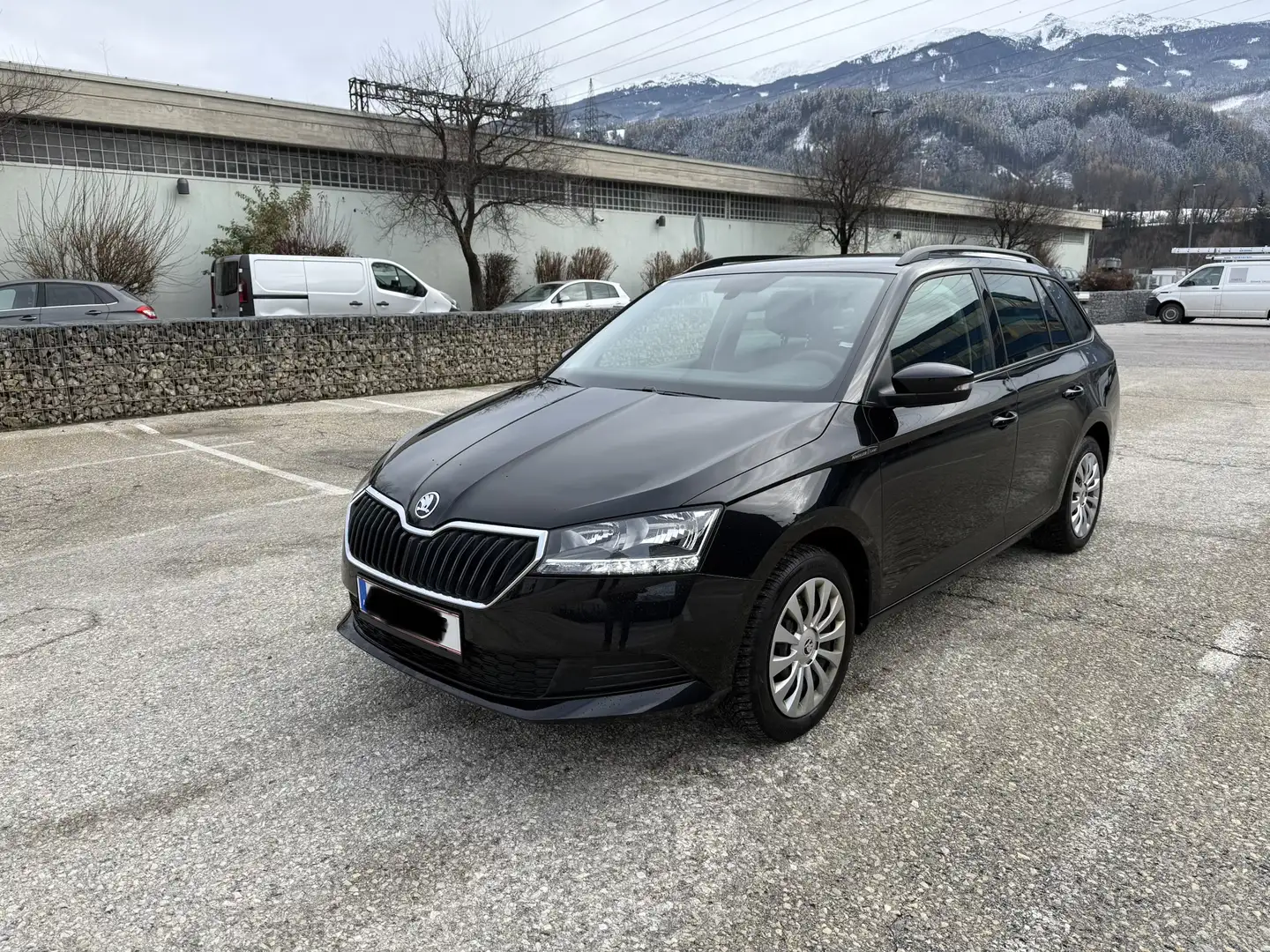 Skoda Fabia Combi TSI Schwarz - 1