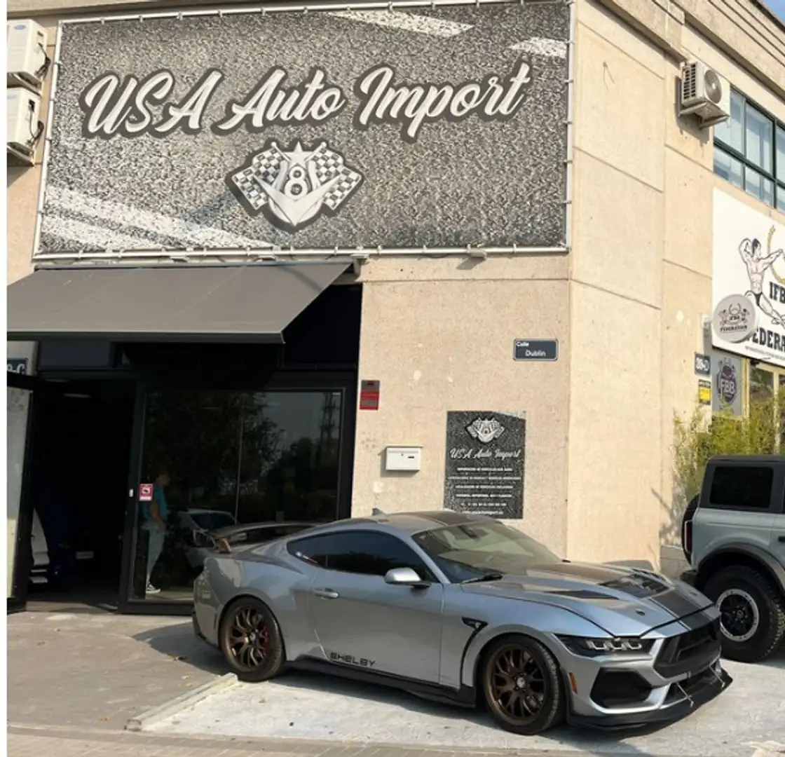 Ford Mustang Shelby Super Snake Blanco - 1