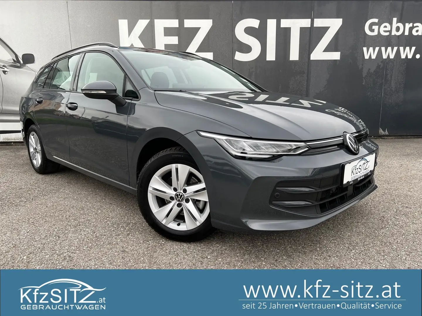 Volkswagen Golf Variant 1,5 TSI ACT Life DSG Grau - 1