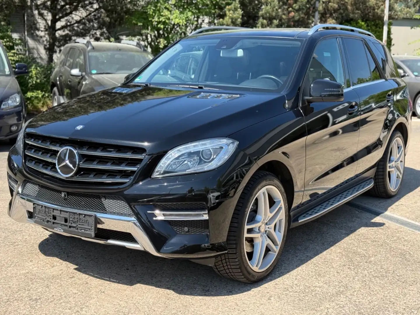 Mercedes-Benz ML 350 Nani, 4Matic, Panorama Dach, BlueTec Nero - 1