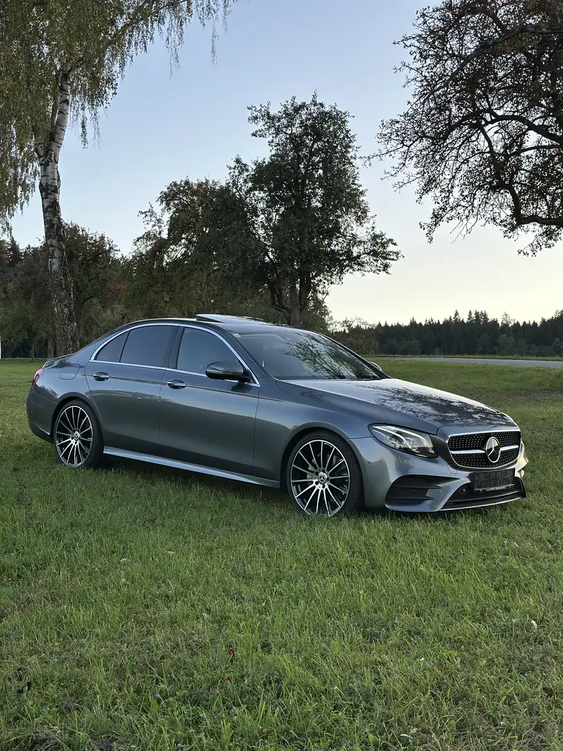 Mercedes-Benz E 350 d Avantgarde Aut. AMG Line - 2