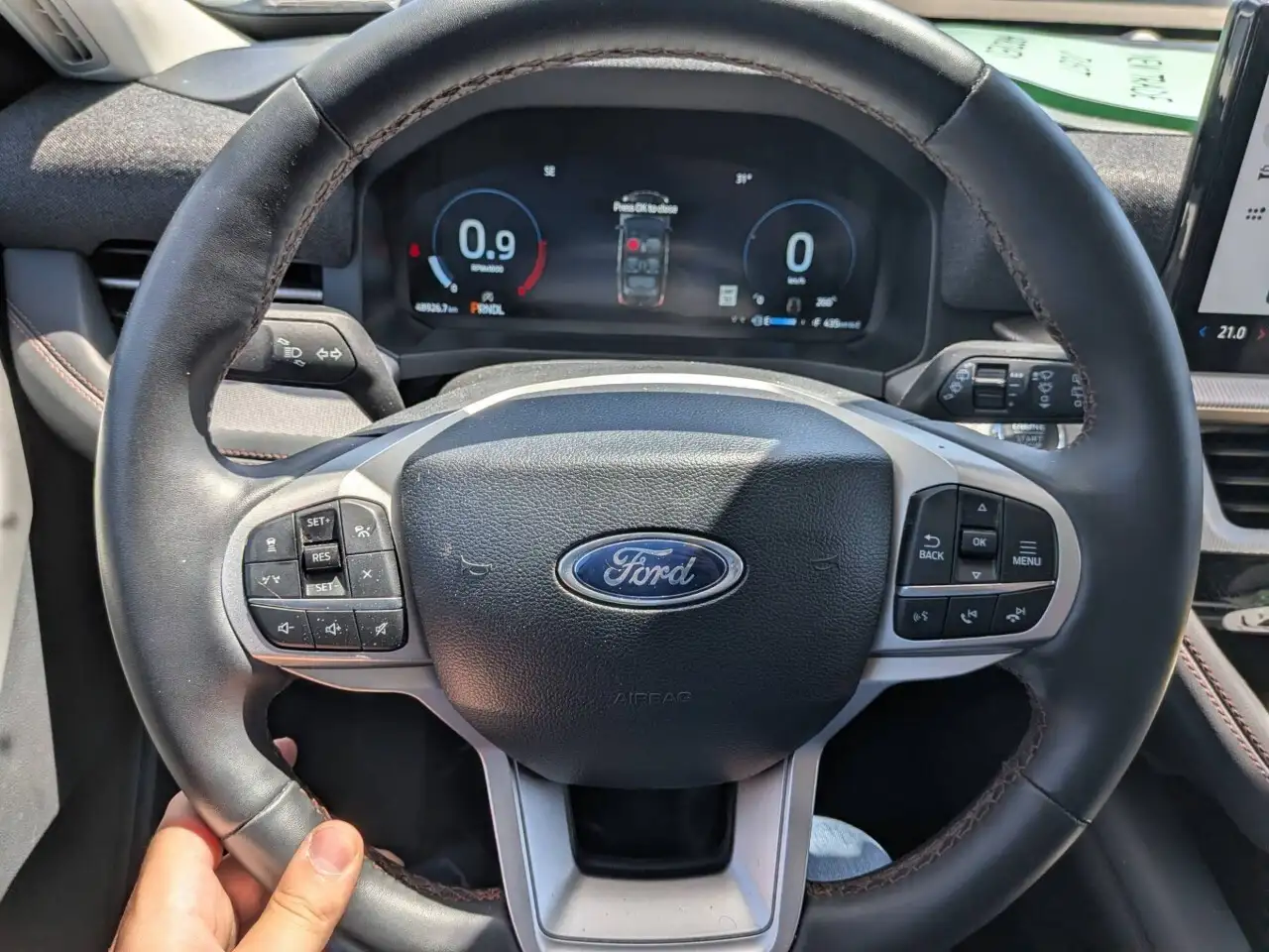 Ford Explorer снимка Ford Explorer