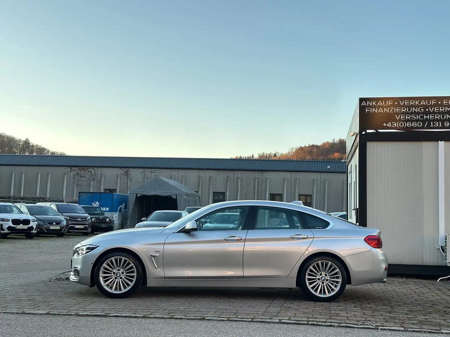 BMW 420 d F36 Aut. Gran Coupe Luxury-Line Finanzierung Grau - 2