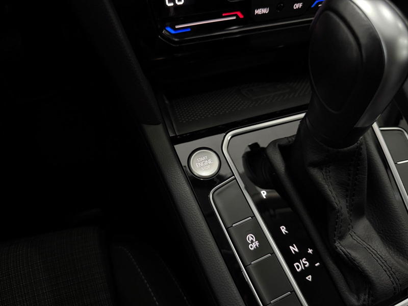 Volkswagen Passat Variant Business*ACC*E-HECK*KAMERA*CARPLY — photo 15