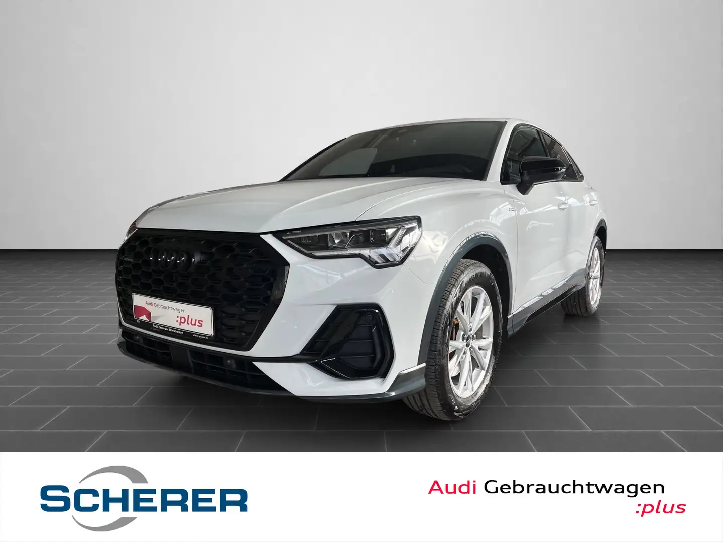 Audi Q3 S line 40 TFSI quattro 140(190) kW(PS) S tron Weiß - 1