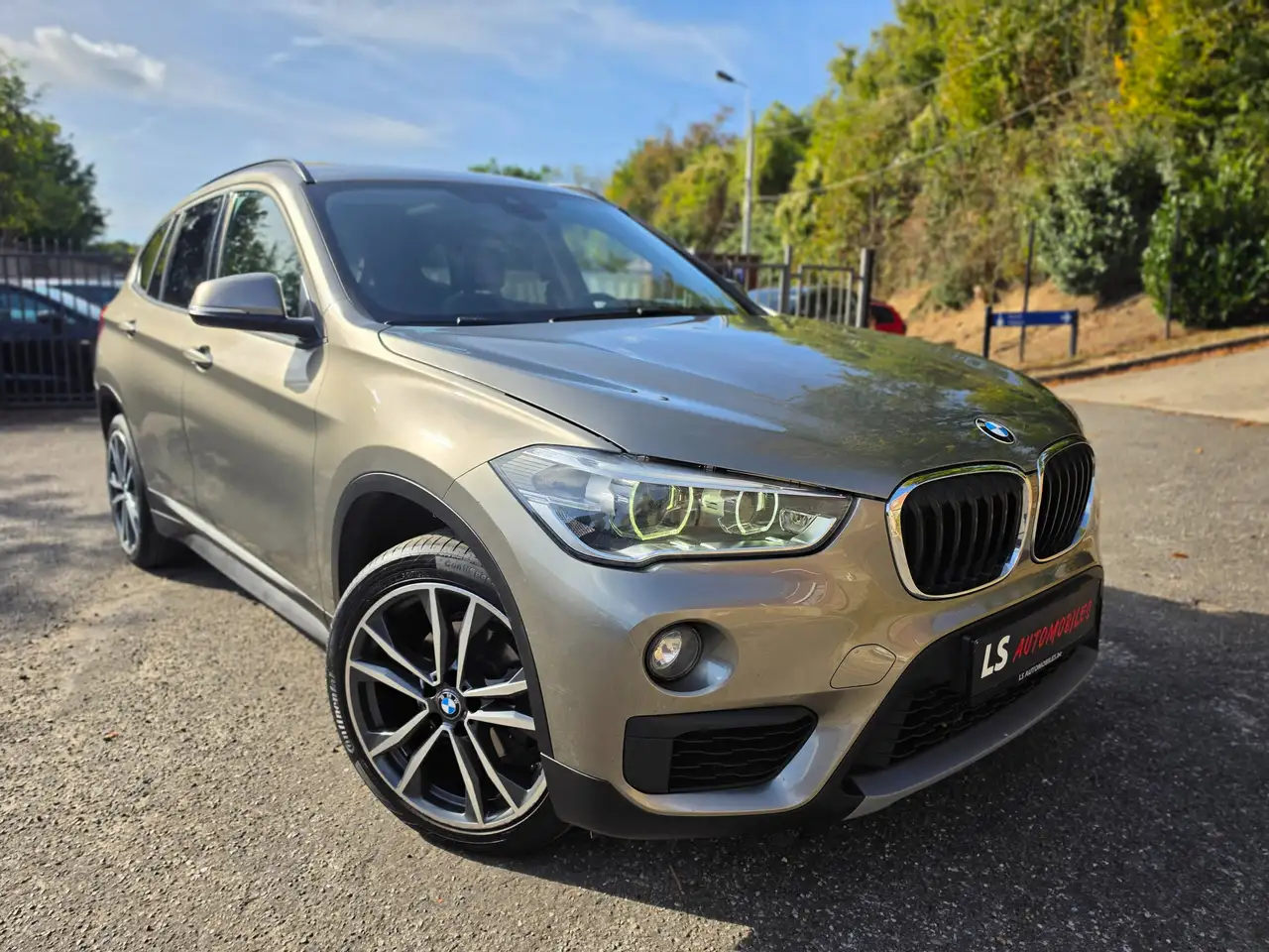BMW X1