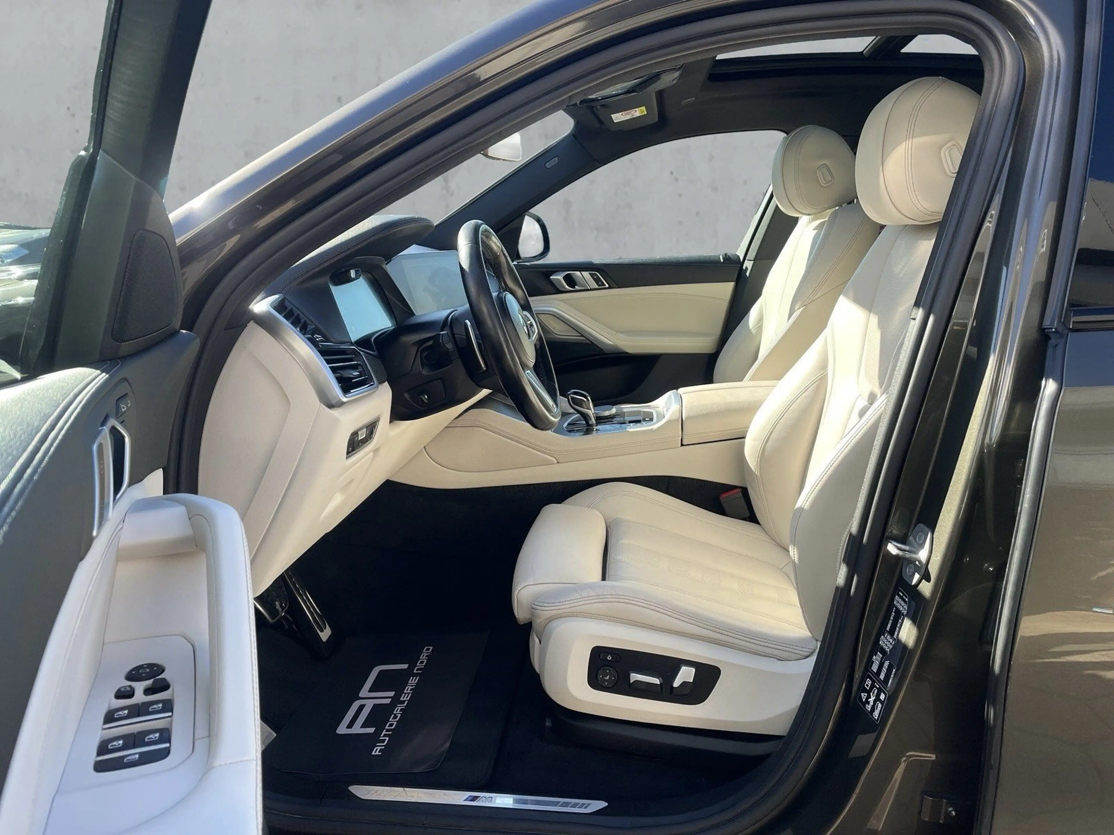 BMW X6 xDrive40d M Sport+Garantie+AHK+Pano+Laser — photo 9