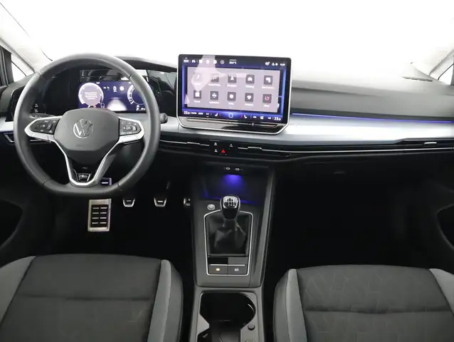 Volkswagen Golf view 10