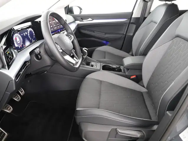 Volkswagen Golf view 8