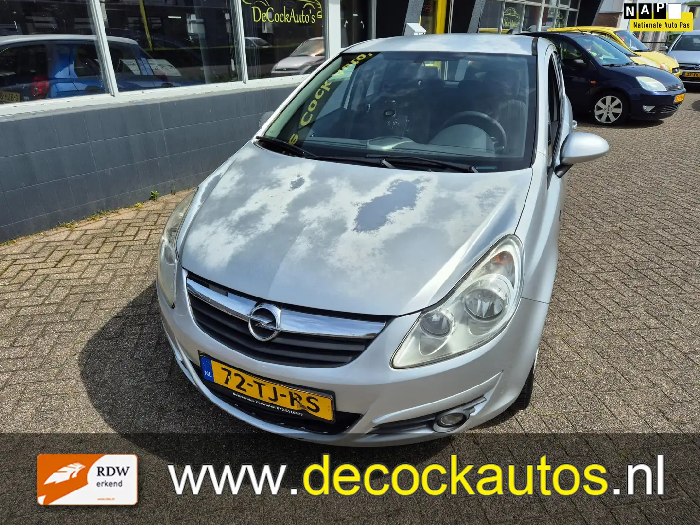 Opel Corsa 1.2-16V Business/5DEURS Grijs - 1