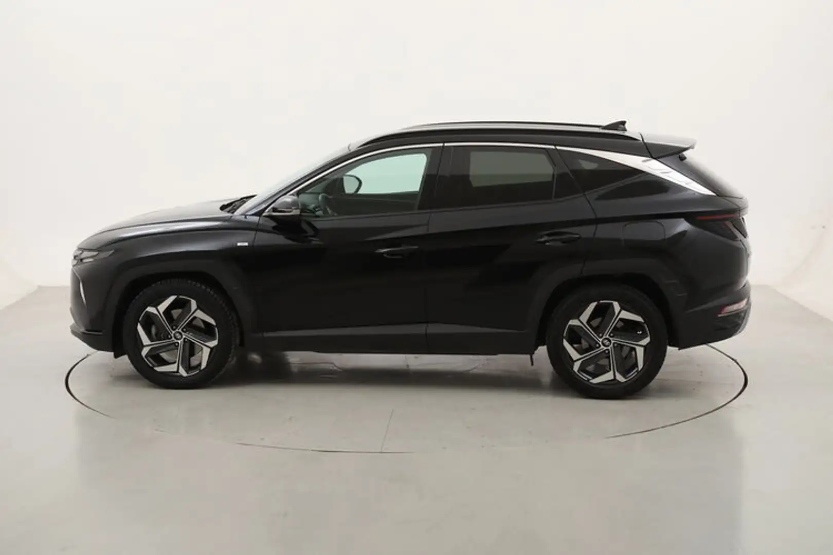 Hyundai TUCSON Excellence DCT 1.6 Mild Hybrid 136CV Nero - 2