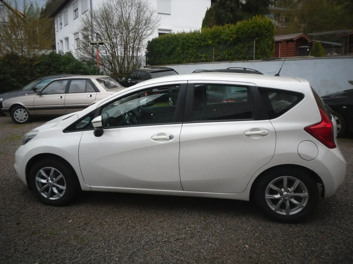 Nissan Note Acenta Klima 1,2l  1. Hand 78000KM Tempomat Blanc - 1