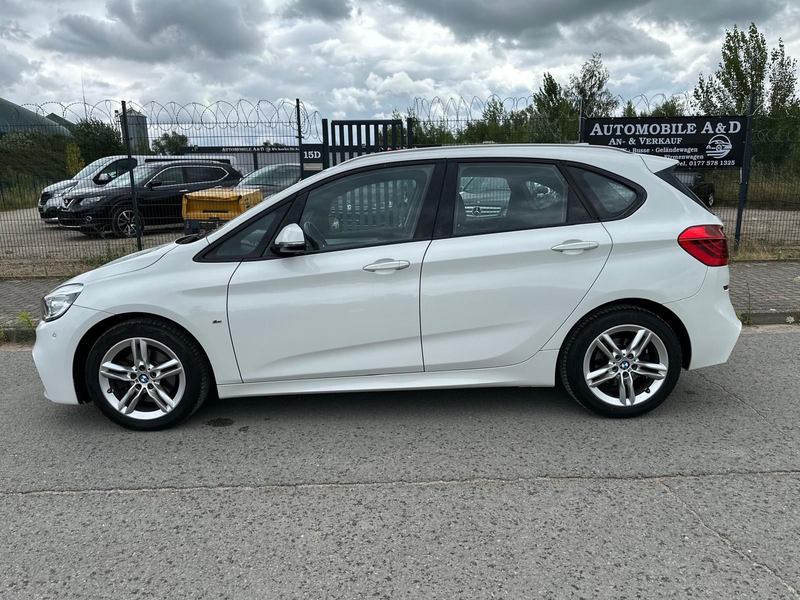 BMW 218 2 Active Tourer 218 i M Sport — photo 2