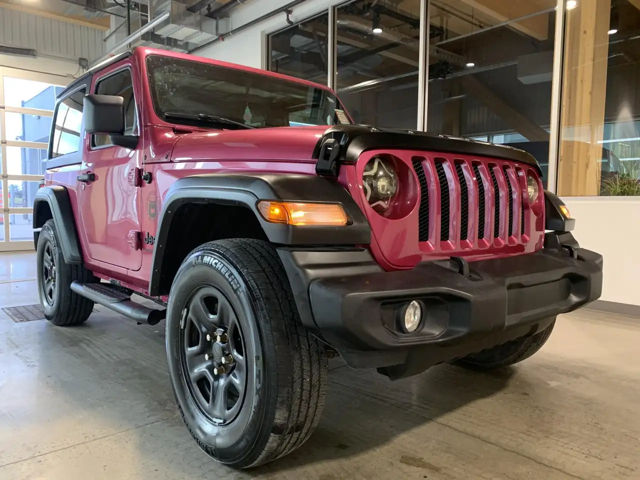 Jeep Wrangler снимка Jeep Wrangler