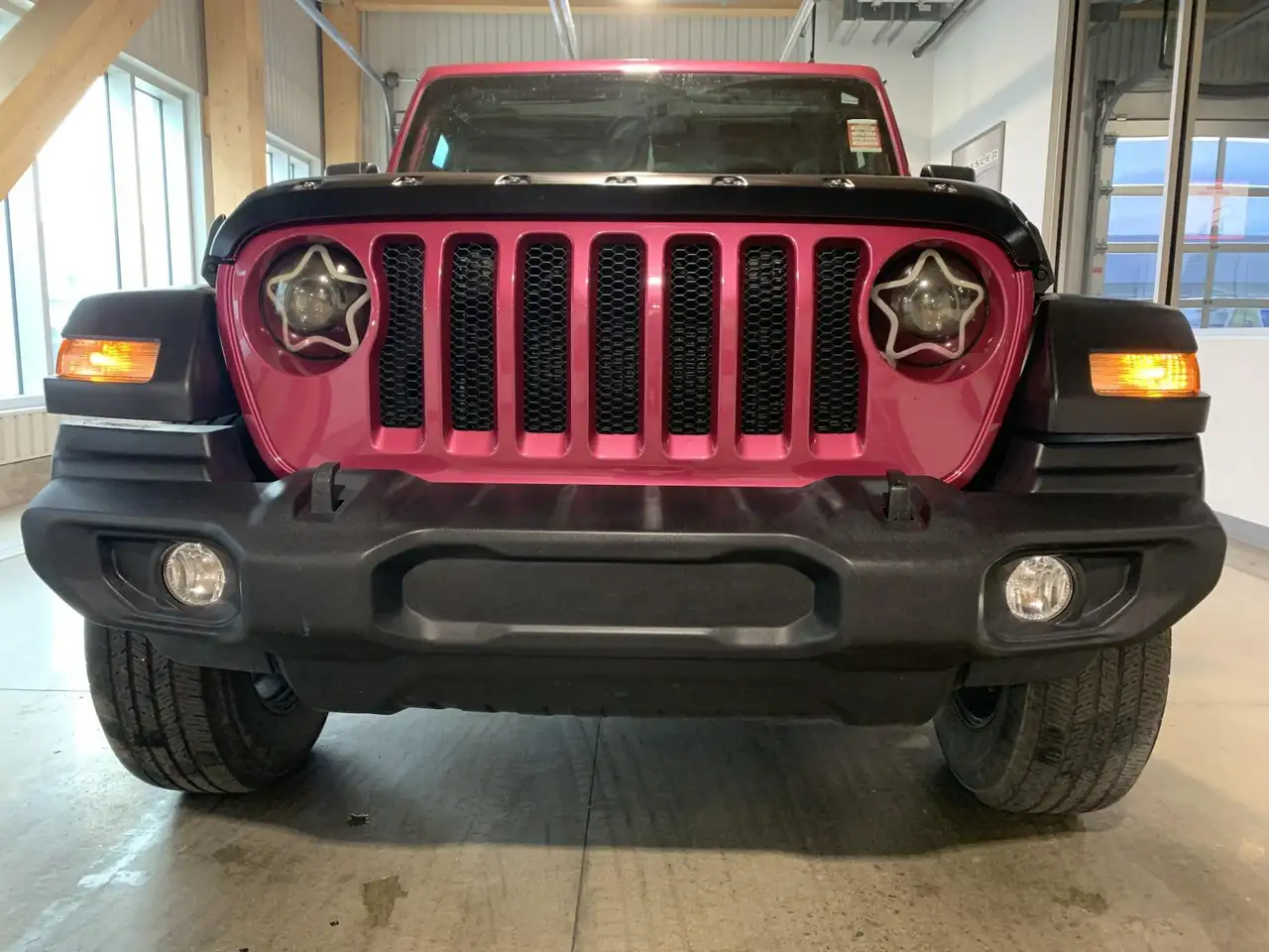 Jeep Wrangler снимка Jeep Wrangler