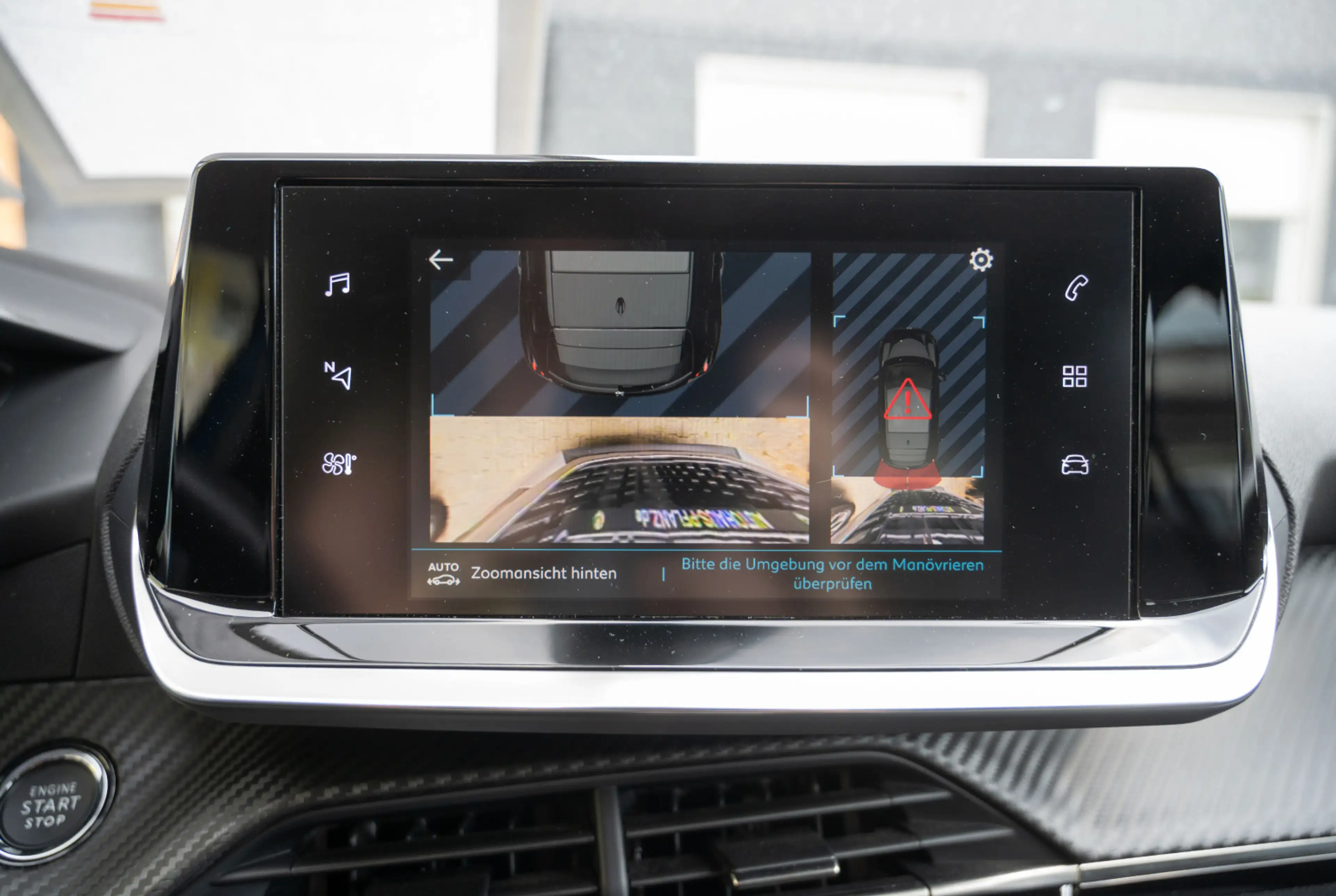 Peugeot 208 Allure Pack Elektromotor 136 *MIRRORSCREEN*SHZ*WÄRMEPUMPE* — photo 9