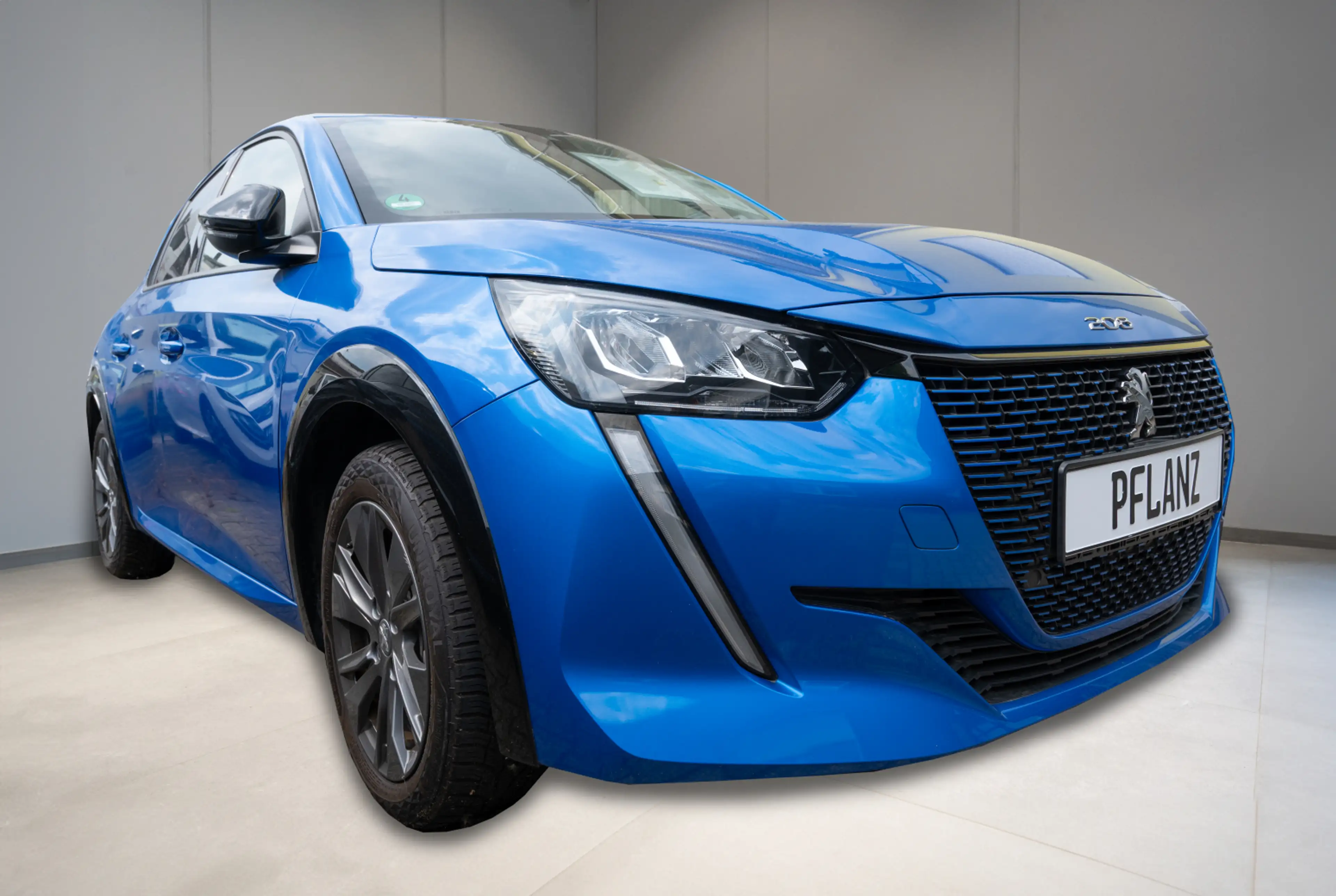 Peugeot 208 Allure Pack Elektromotor 136 *MIRRORSCREEN*SHZ*WÄRMEPUMPE* — photo 2