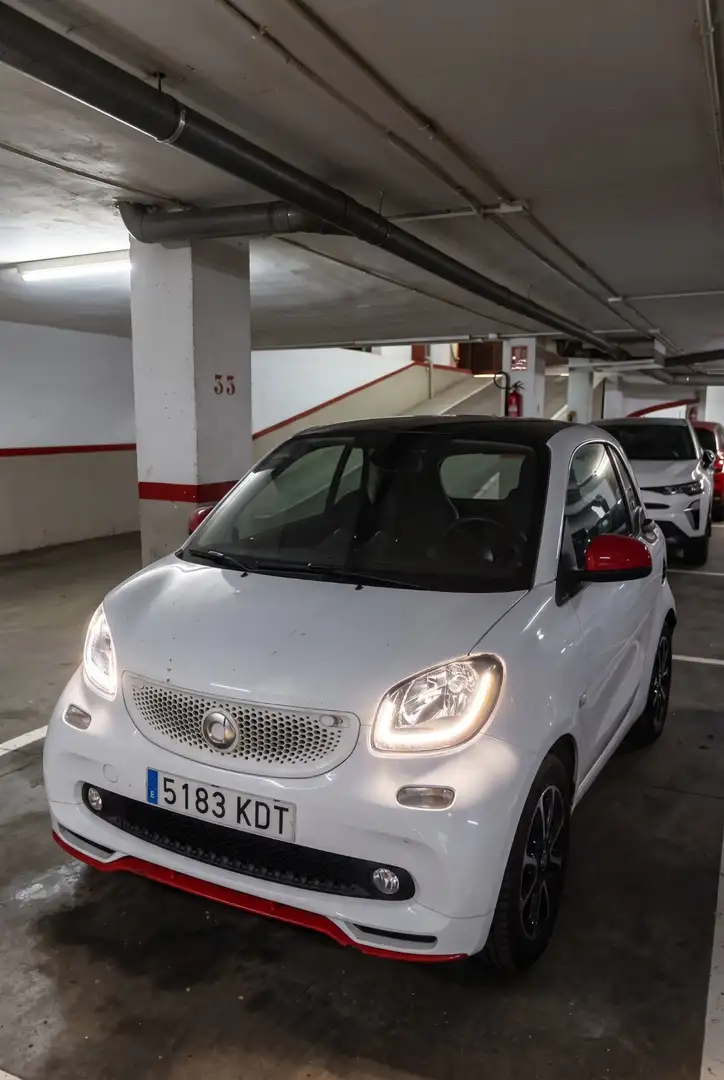 smart forTwo Coupé Ushuaia Limited Edition - 1