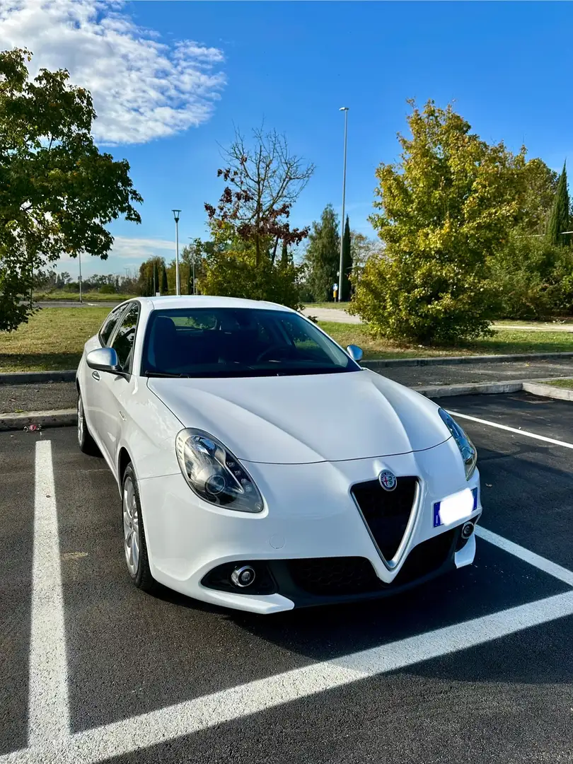 Alfa Romeo Giulietta 1.6 jtdm Super 120cv - 1