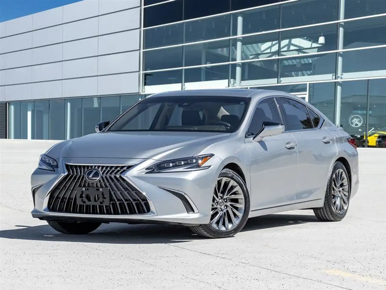 2025 Lexus ES