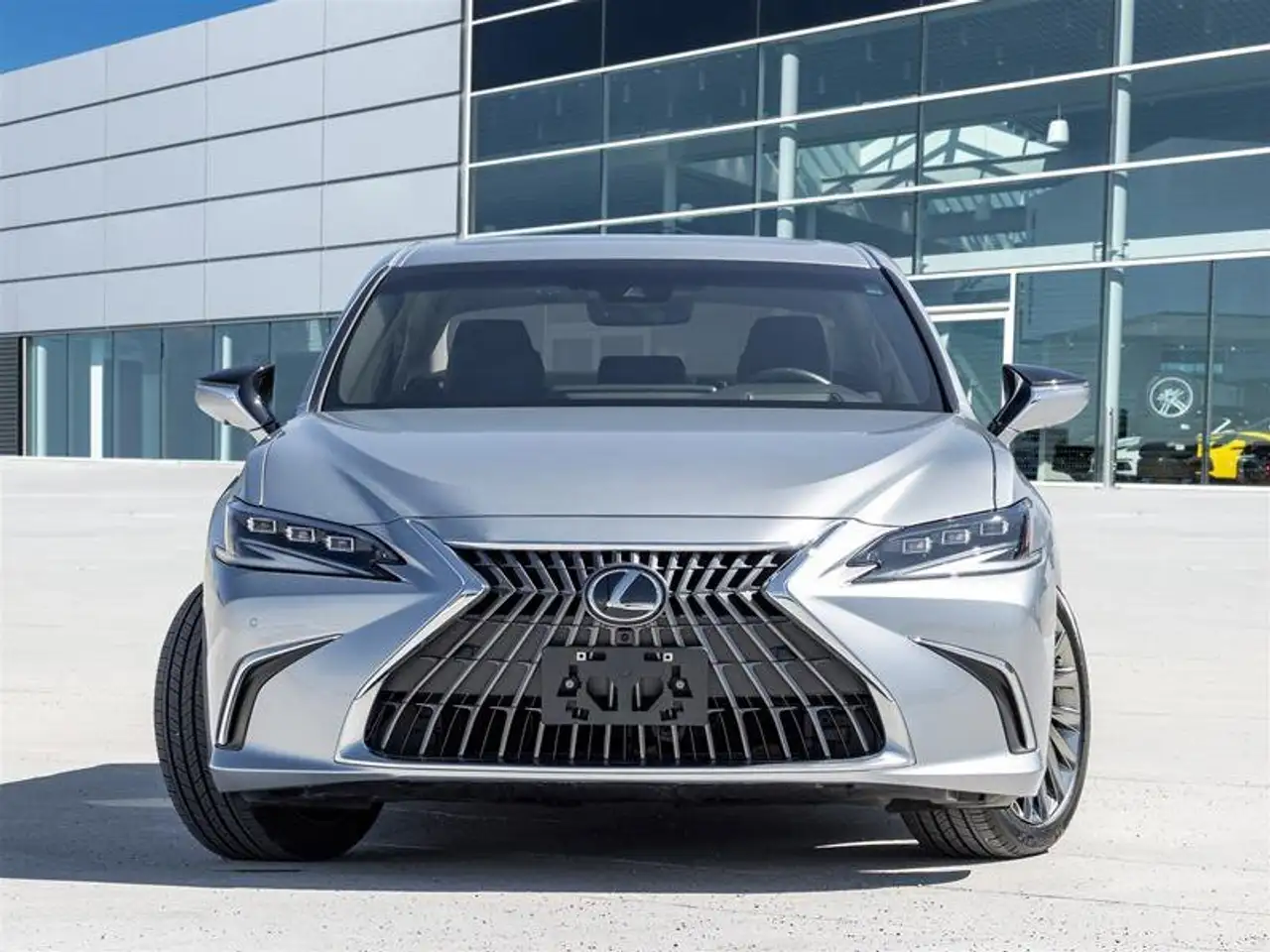 Lexus ES снимка Lexus ES