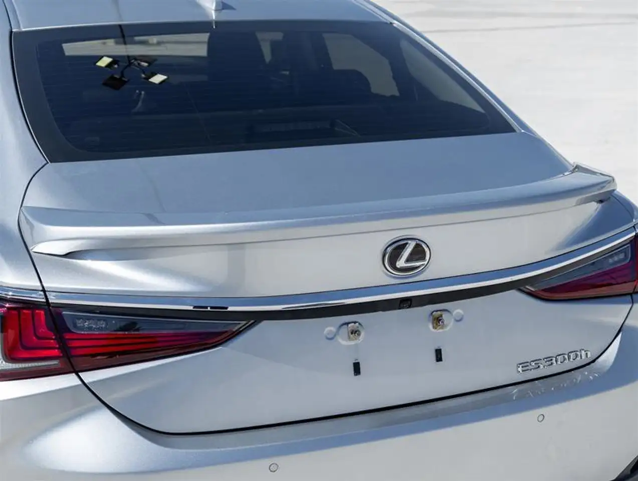 Lexus ES снимка Lexus ES