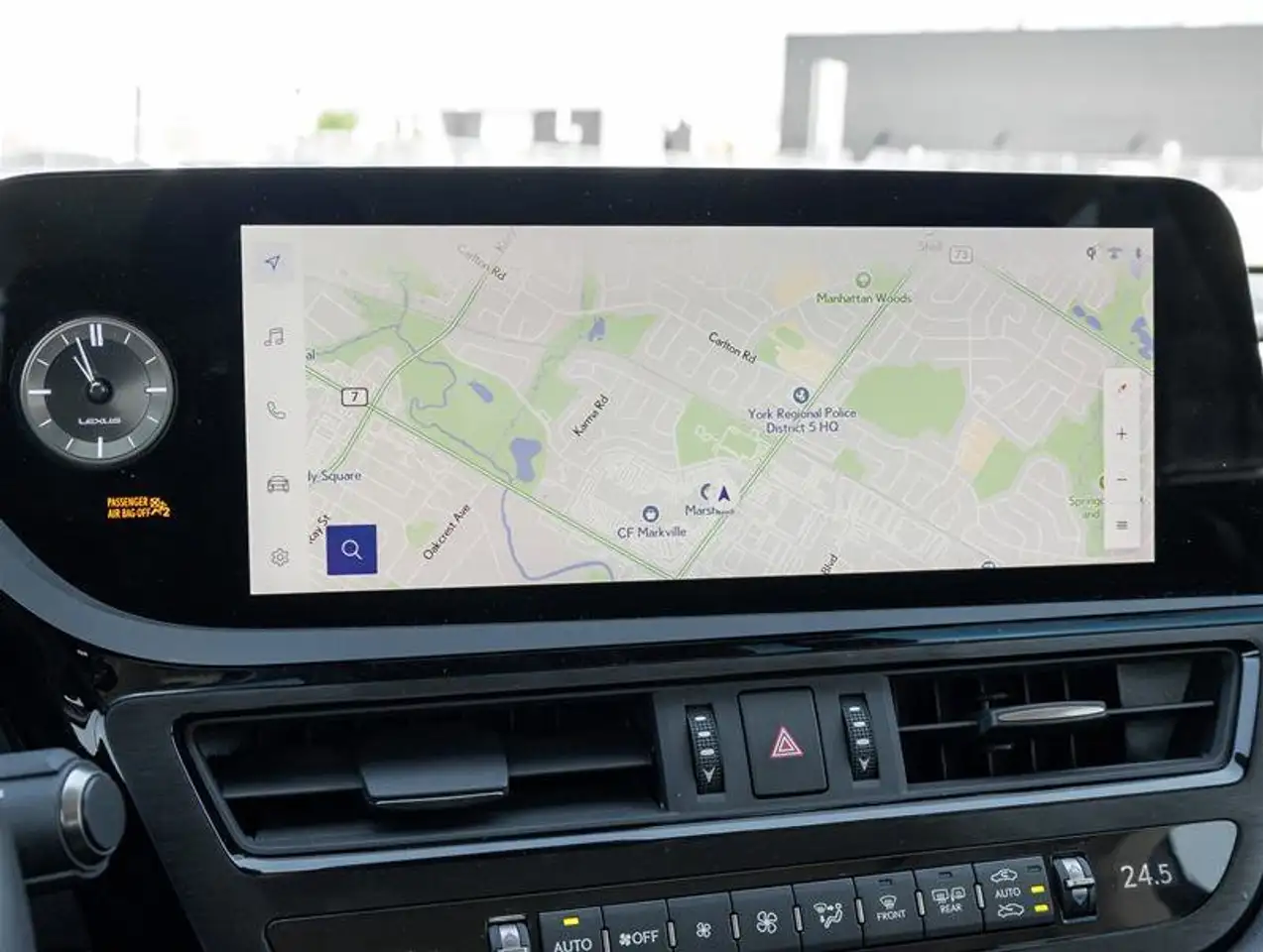 Lexus ES снимка Lexus ES