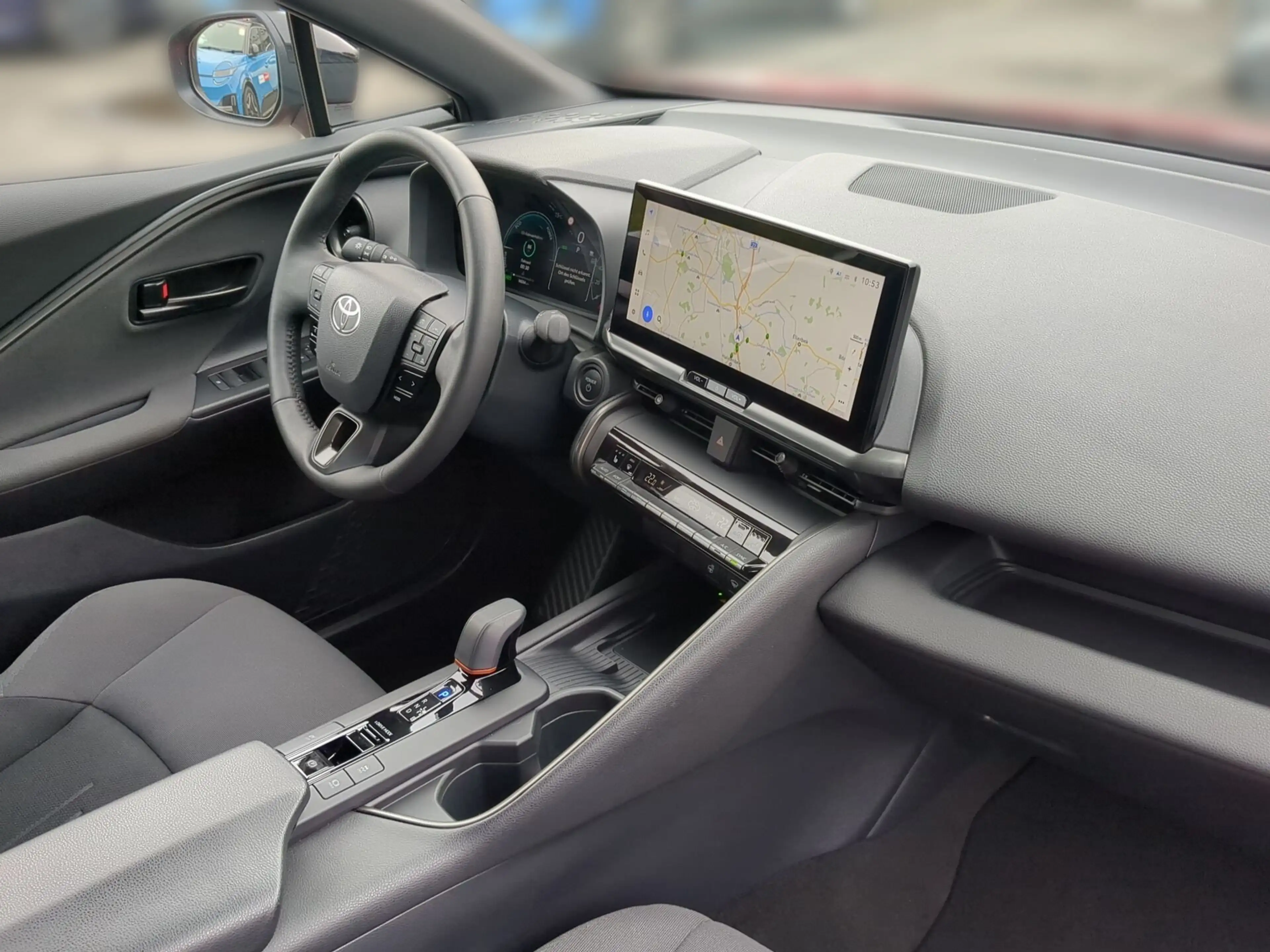 Toyota C-HR 1.8 FWD Team Deutschland ACC+AUT+Navi+Kam. — photo 12