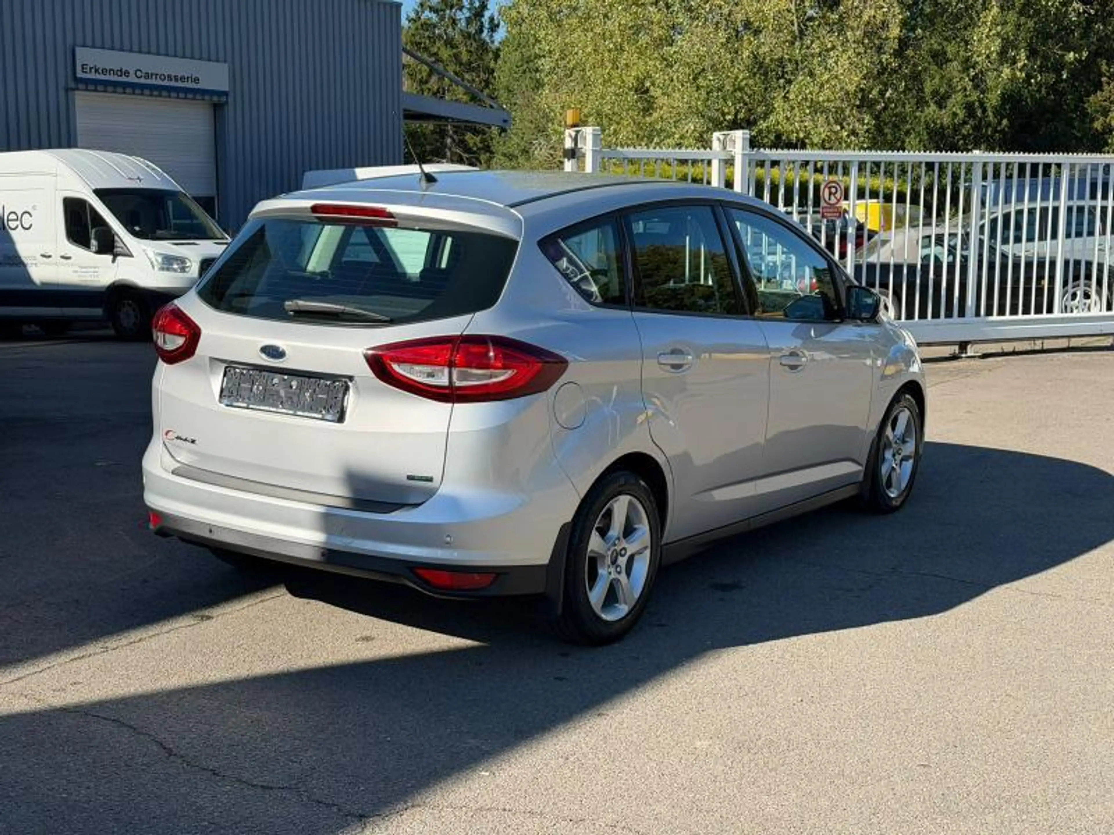 Ford C-Max Trend — photo 4