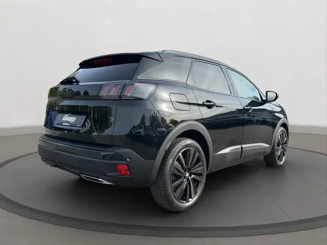 Peugeot 3008 view 5