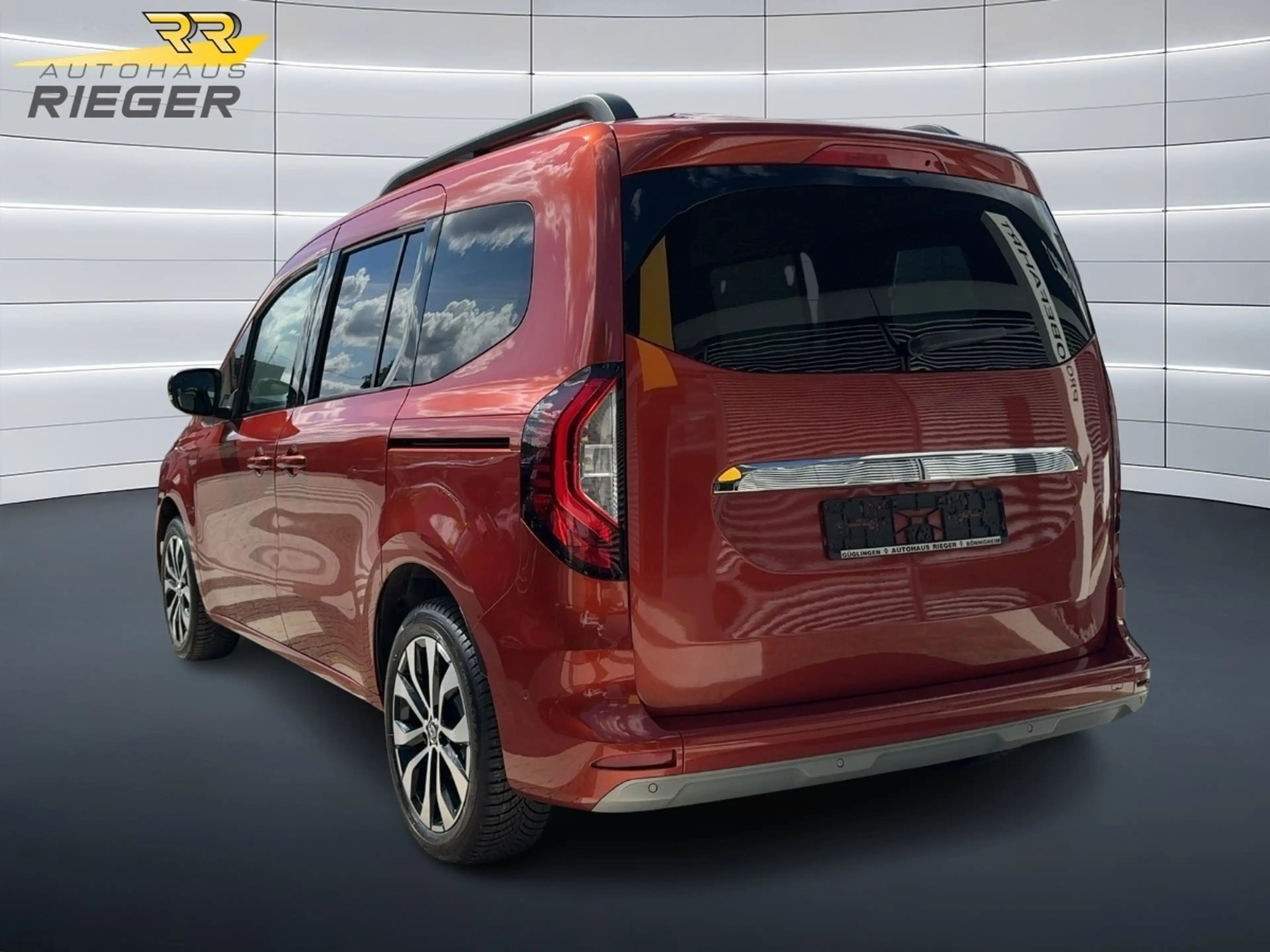 Renault Kangoo III Intens TCe 130 — photo 2