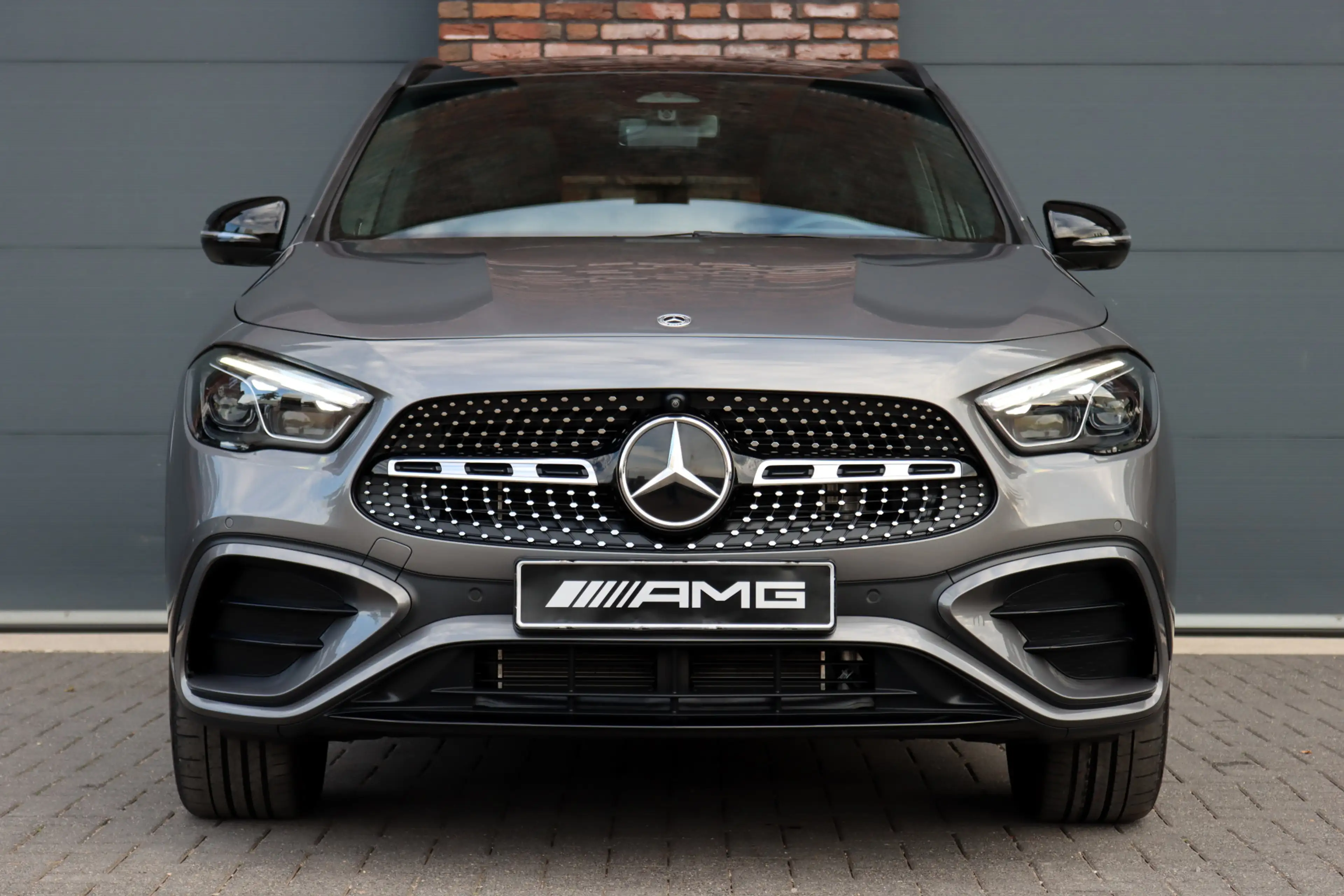 Mercedes-Benz GLA 250 e Premium+ AMG Line | Facelift | Distronic | Panor — photo 13