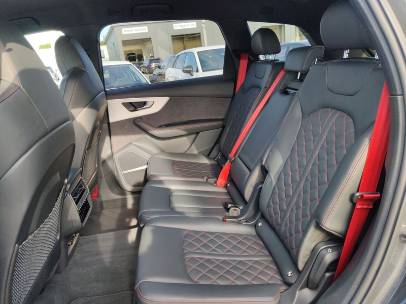 Audi Q7 SUV 50 TDI q. Tiptr. S-Line, Assistenz-Paket — photo 13