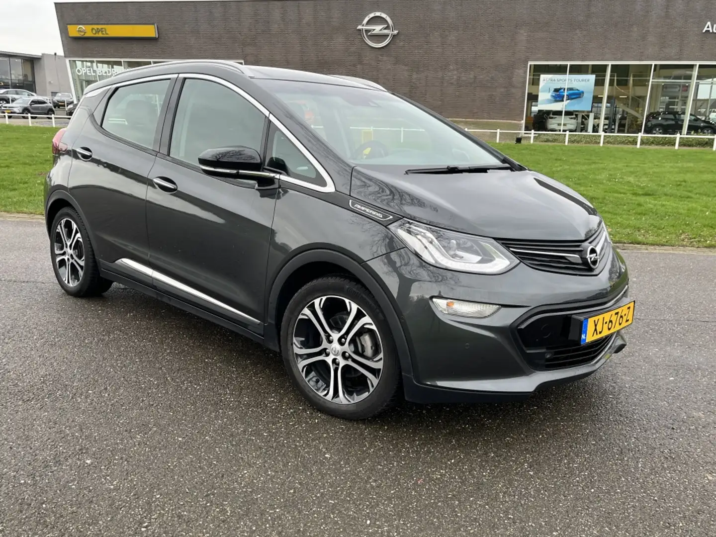 Opel Ampera-E Business Executive 60 kWh #RIJKLAAR# Grijs - 2