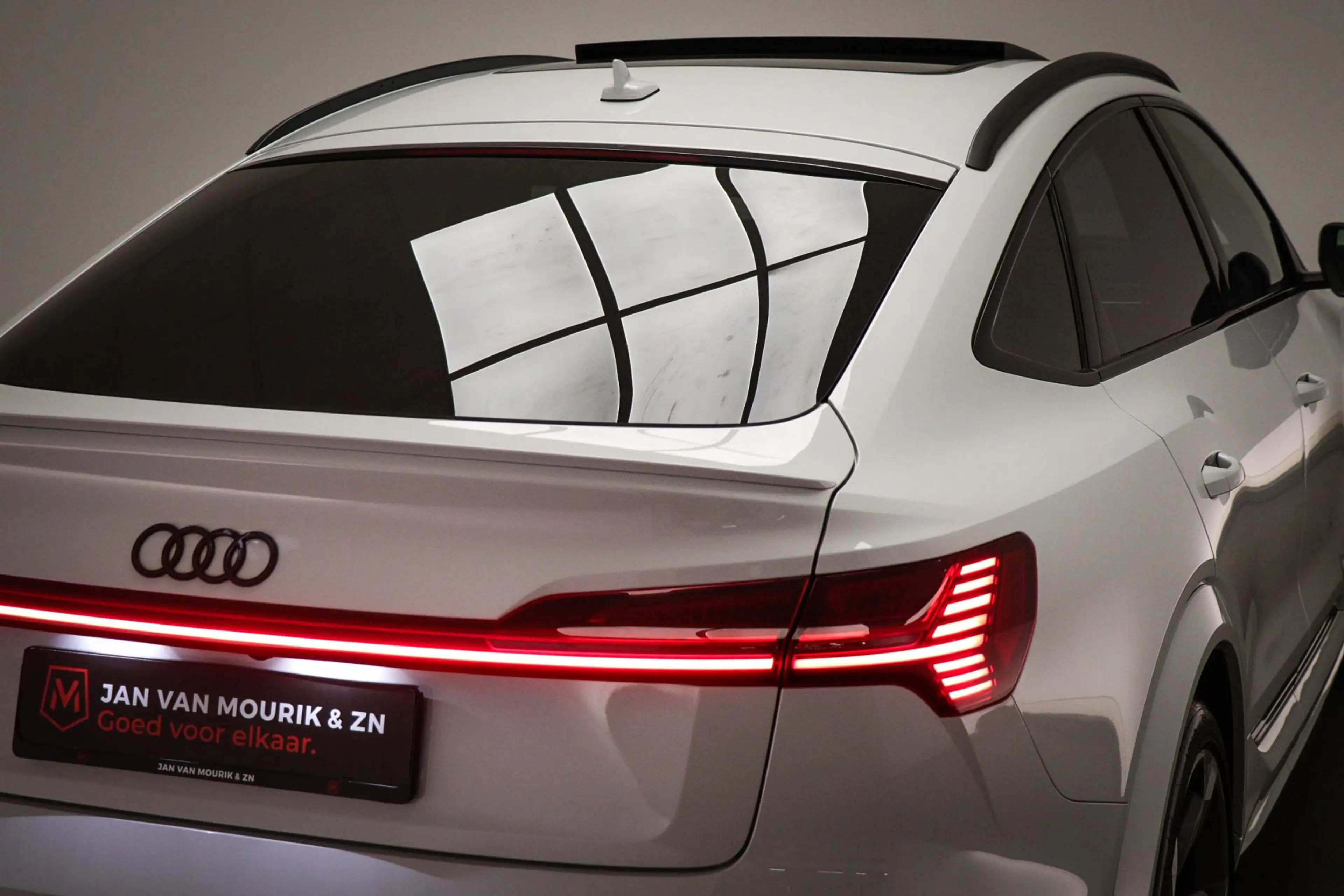Audi Q8 e-tron Sportback S quattro SQ8 115 kWh | Panoramadak | Ba — photo 31
