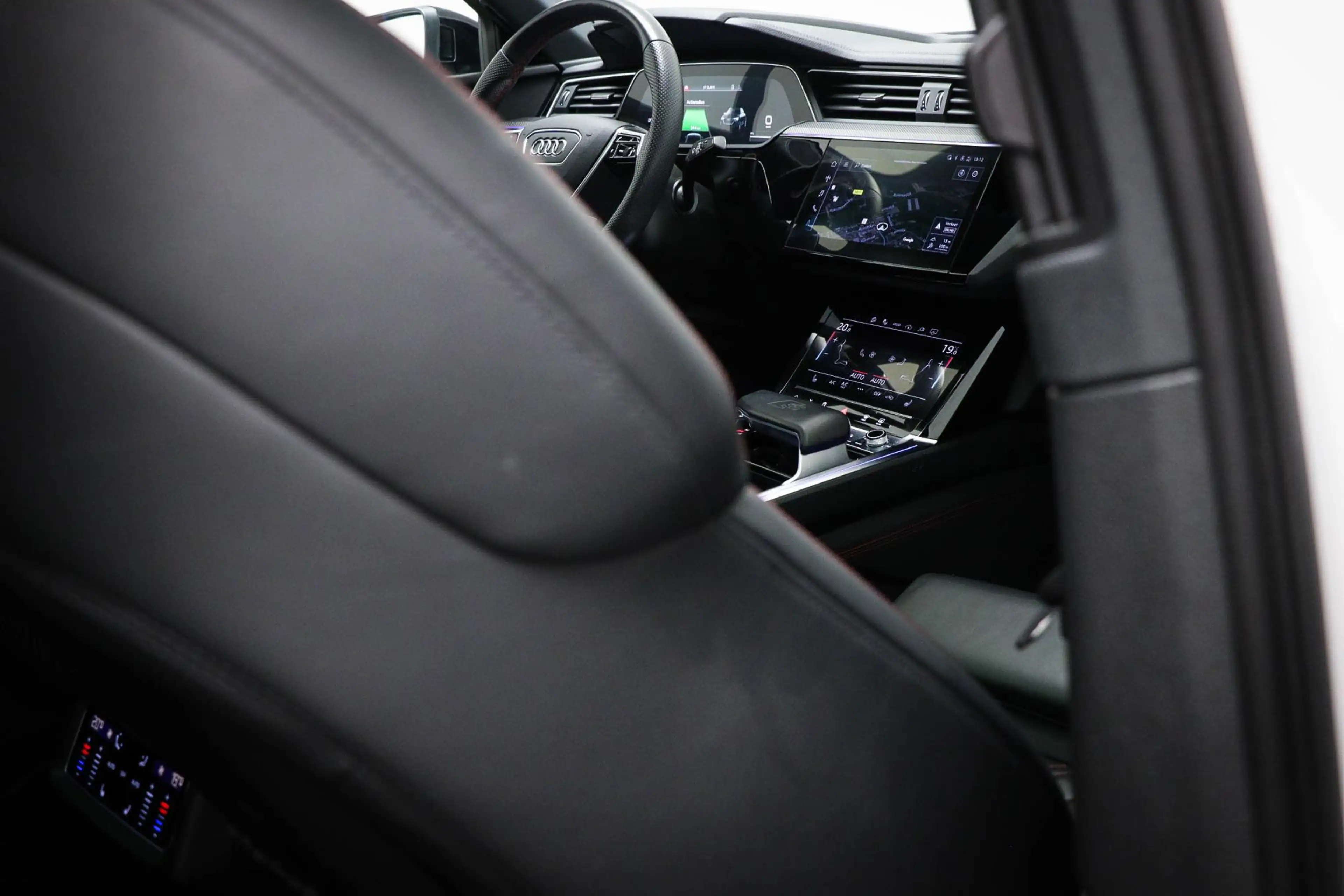 Audi Q8 e-tron Sportback S quattro SQ8 115 kWh | Panoramadak | Ba — photo 18