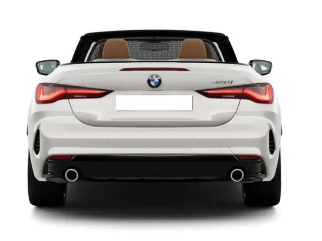 BMW 4 Series view 3