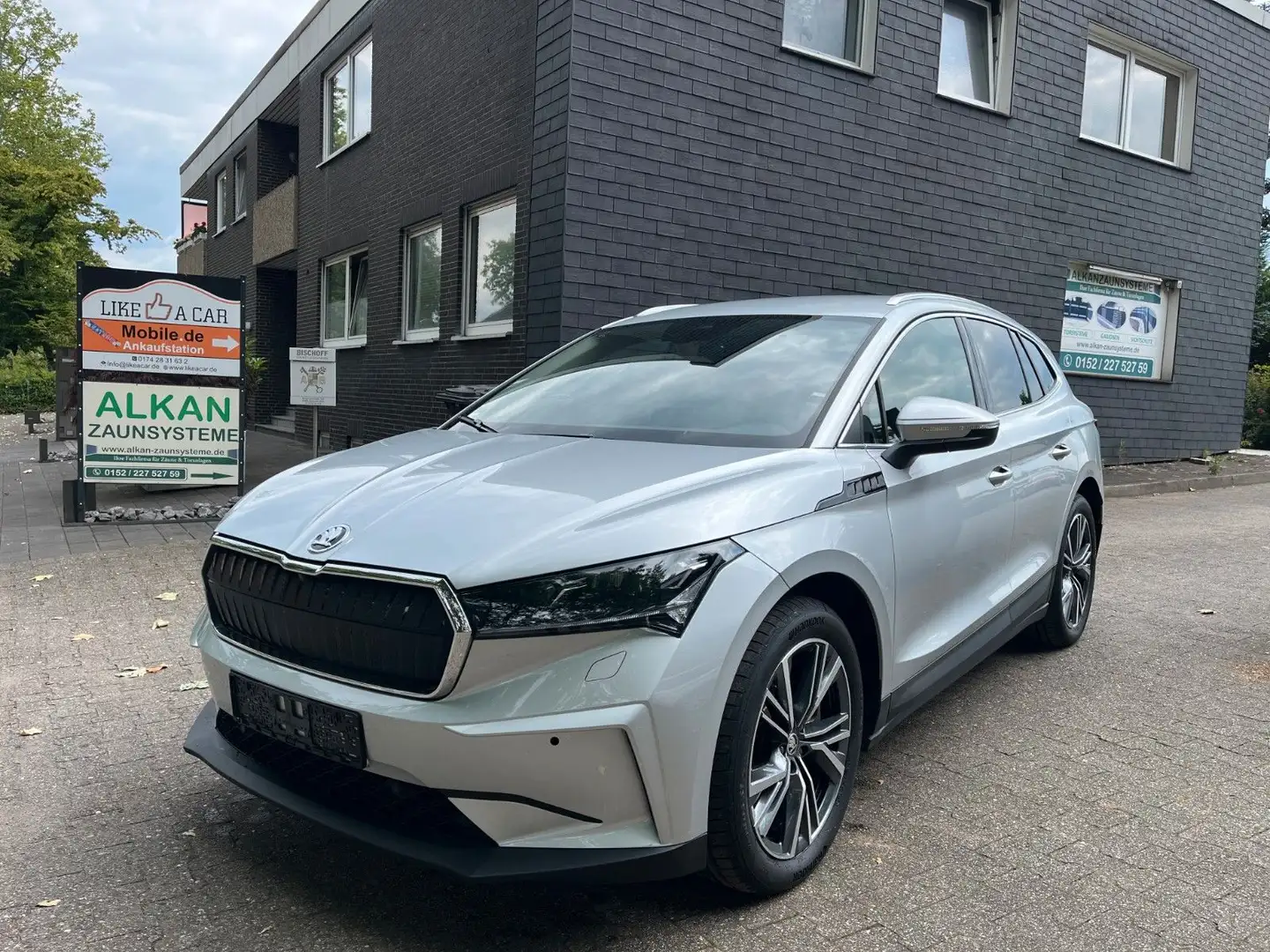 Skoda Enyaq 85 x Loft MATRIX KAMERA Plateado - 1