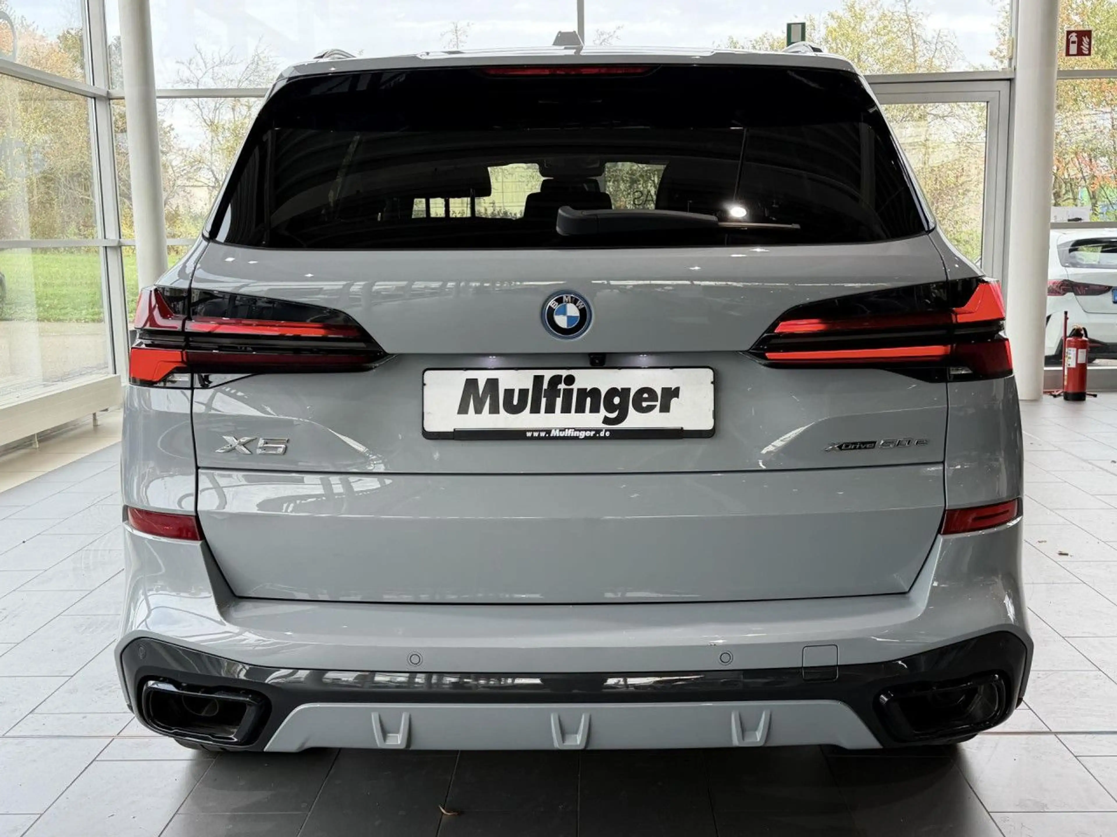 BMW X5 xD50e M Sport LiveProf ACC HUD Memory AHK 22" — photo 7