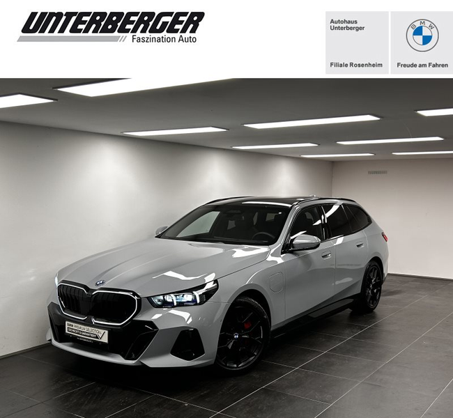 BMW 550 e xDrive Touring
