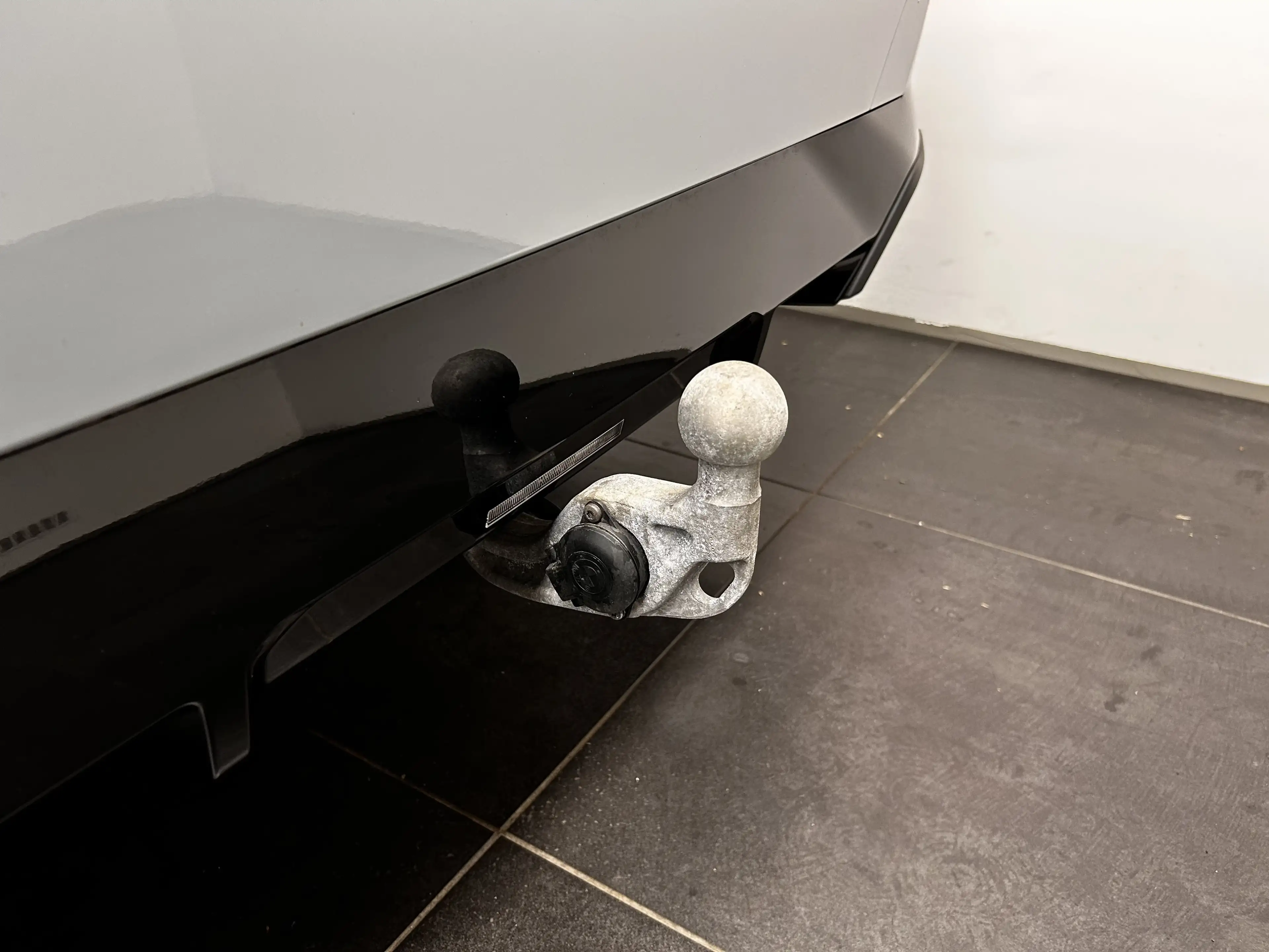 BMW 550 e xDrive Touring — photo 14
