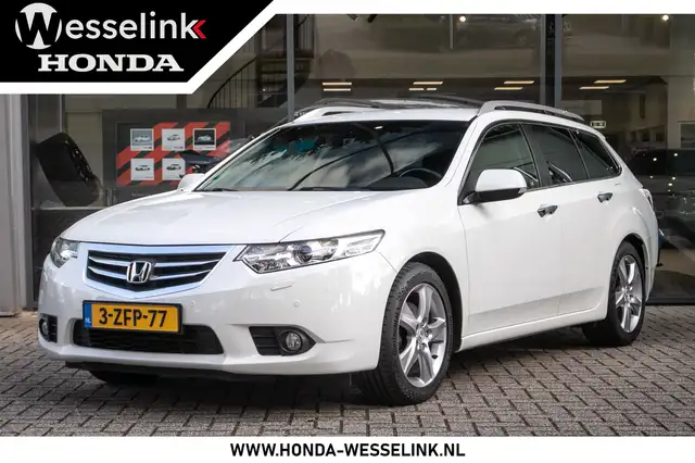 Honda Accord Tourer 2.0i Lifestyle -Trekhaak | Navipack | 17 in